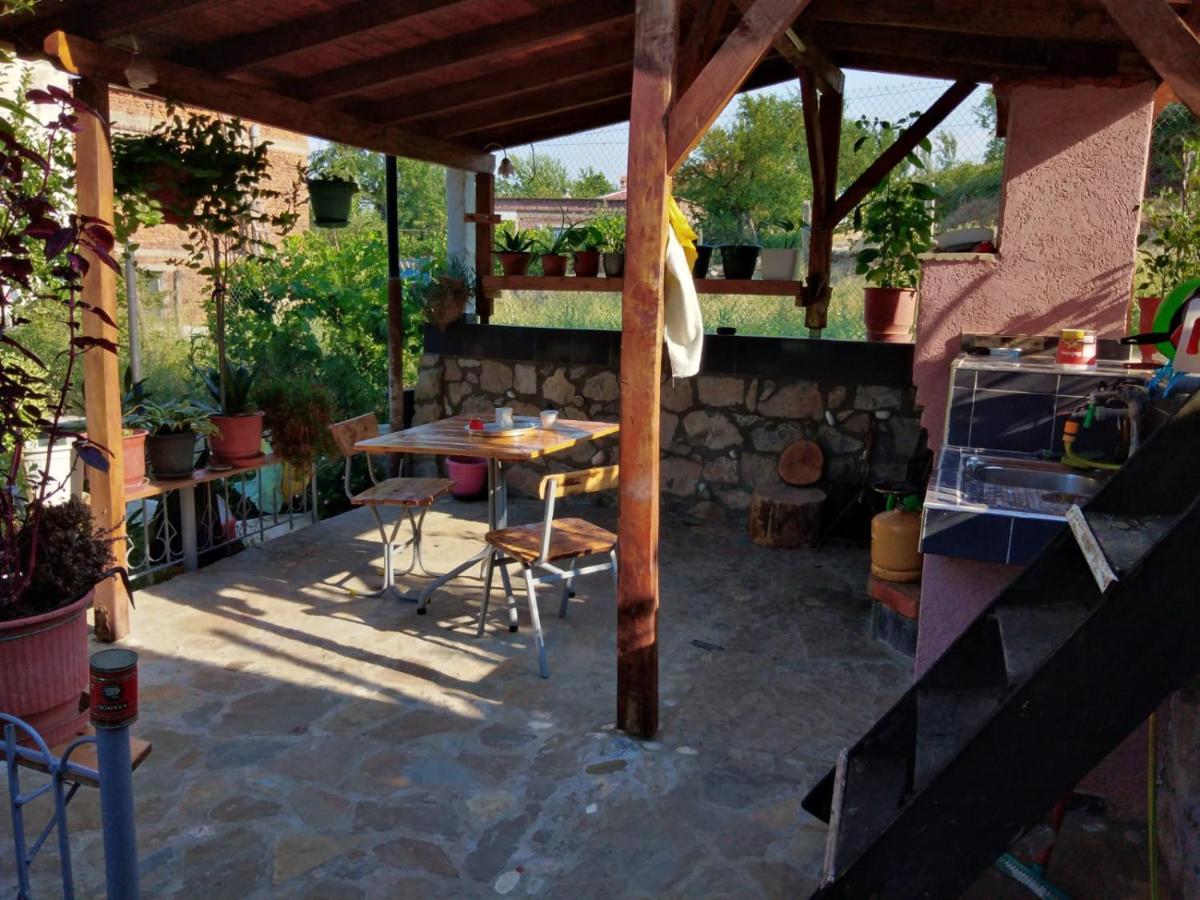 Gardenhouse Villa Memlishte Exterior photo